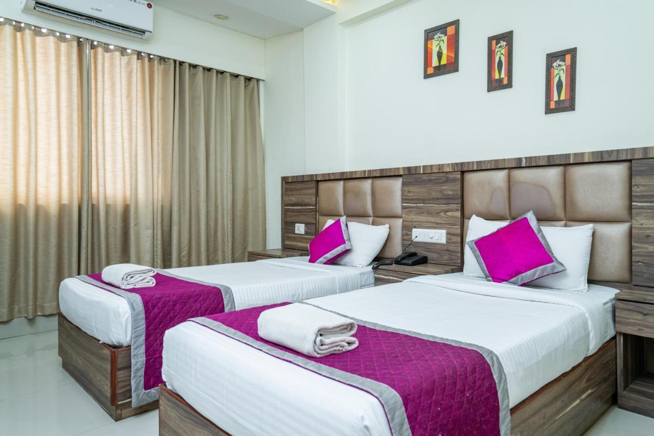 Nexstay Crystal Residency Kozsíkóde Kültér fotó