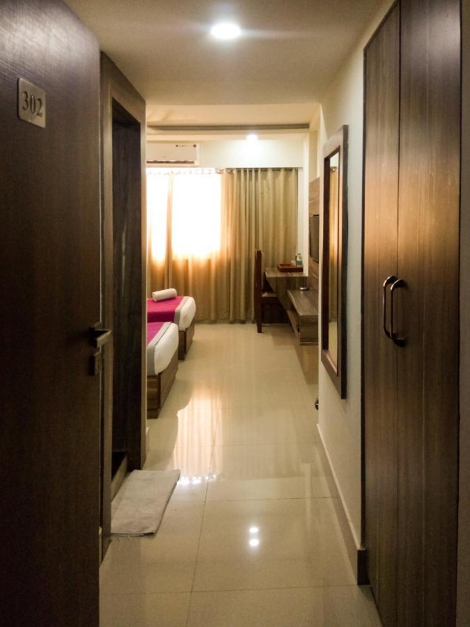 Nexstay Crystal Residency Kozsíkóde Kültér fotó